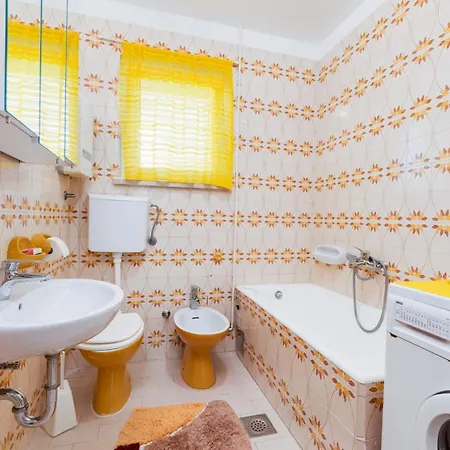 Ruzica In Apartment *