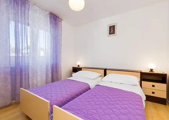 Ruzica In Apartamento Punat